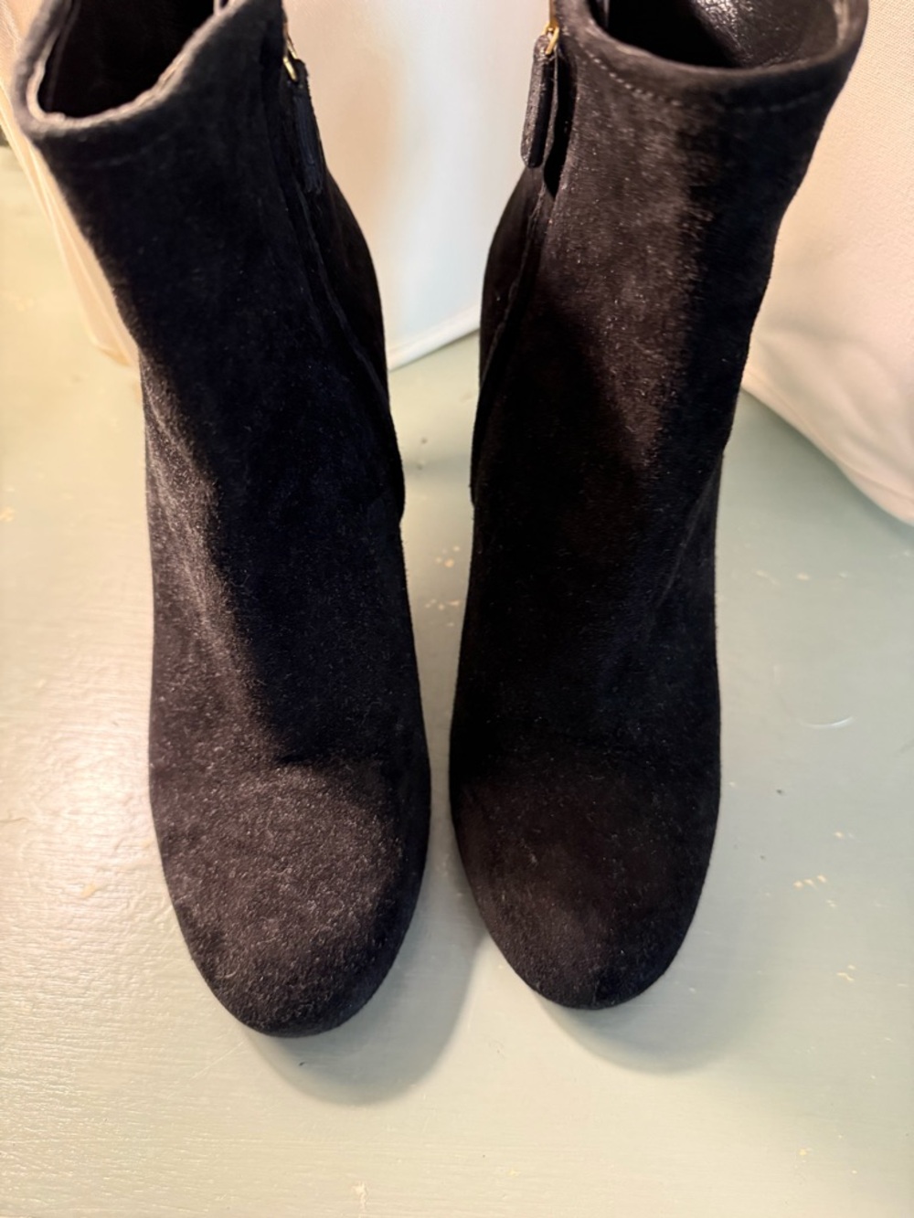 Black Suede Women's Gucci Ankle Boot with Side Zip - Picture 5 of 6